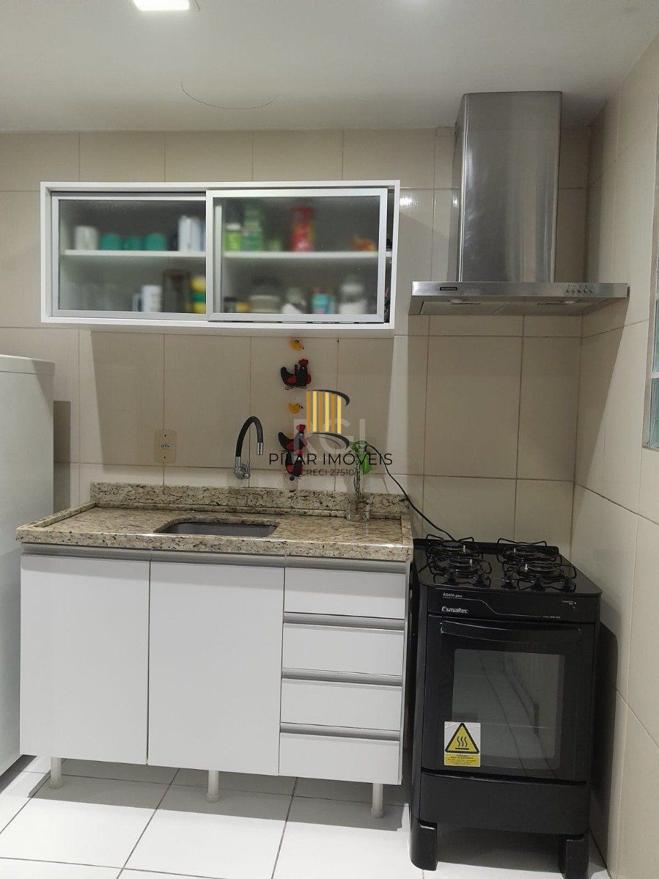 Casa Condomínio para Venda  2 dormitórios, sendo 1 suites, 1 vaga - Hípica