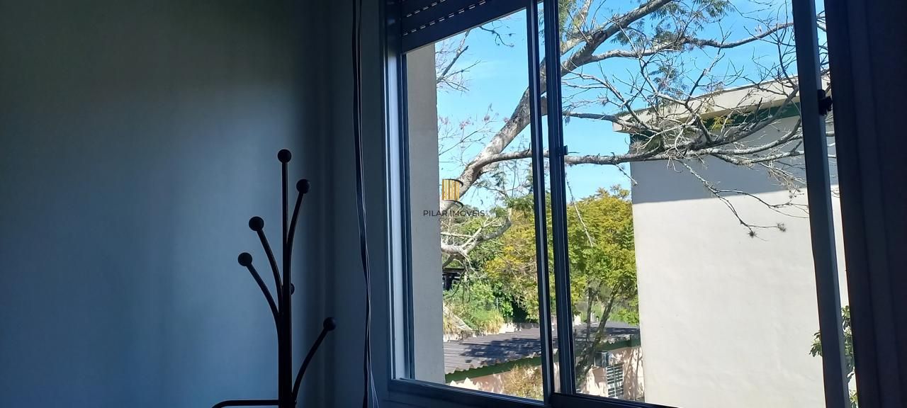 Apartamento de 2 dormitórios com vaga no bairro Vila Nova