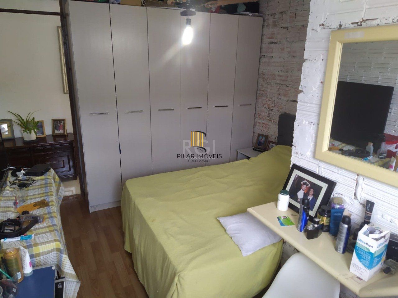 Casa com 5 dormitórios no bairro Jardim Carvalho