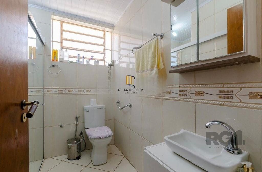 Casa 6 dormitórios no bairro Vila Conceição