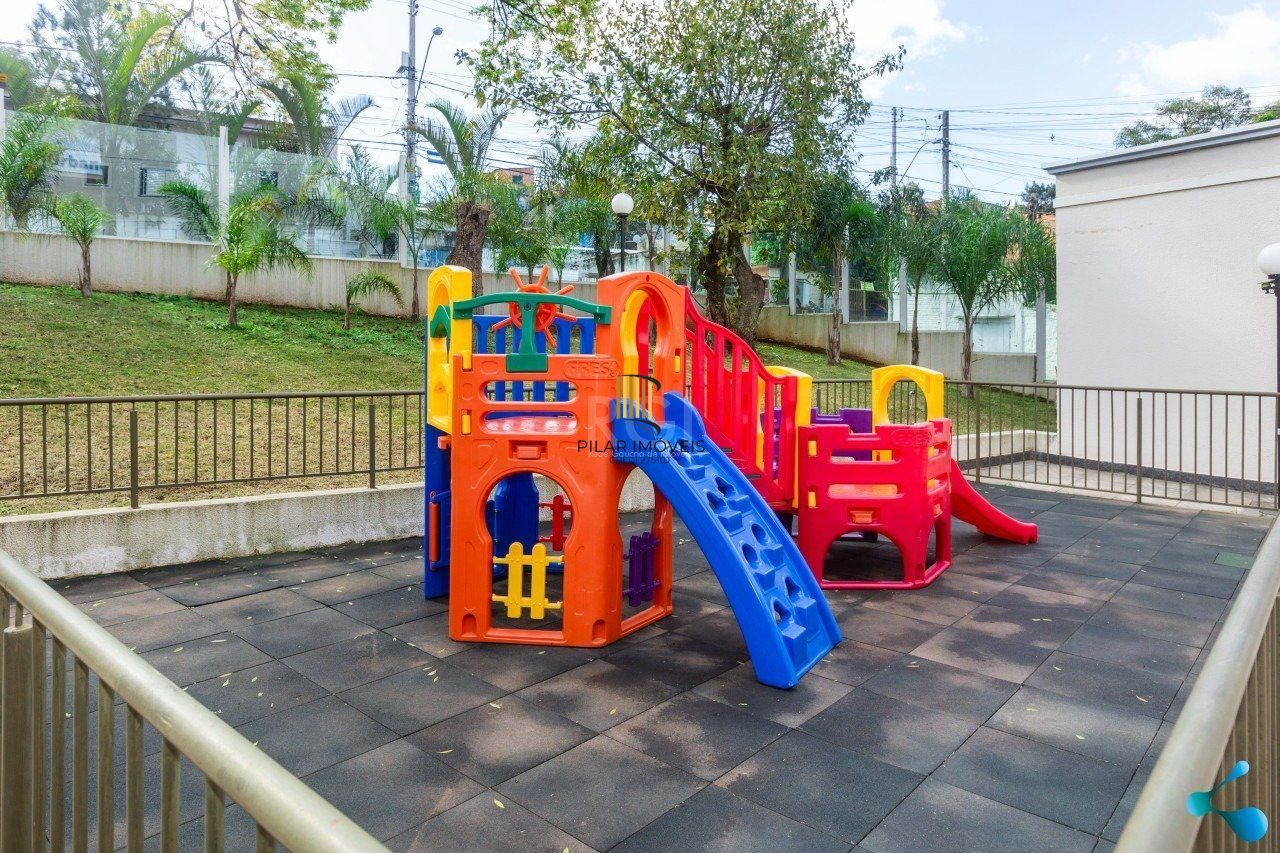 Apartamento com 2 quartos, 1 vaga de garagem, no bairro Vila Nova, Porto Alegre/RS 
