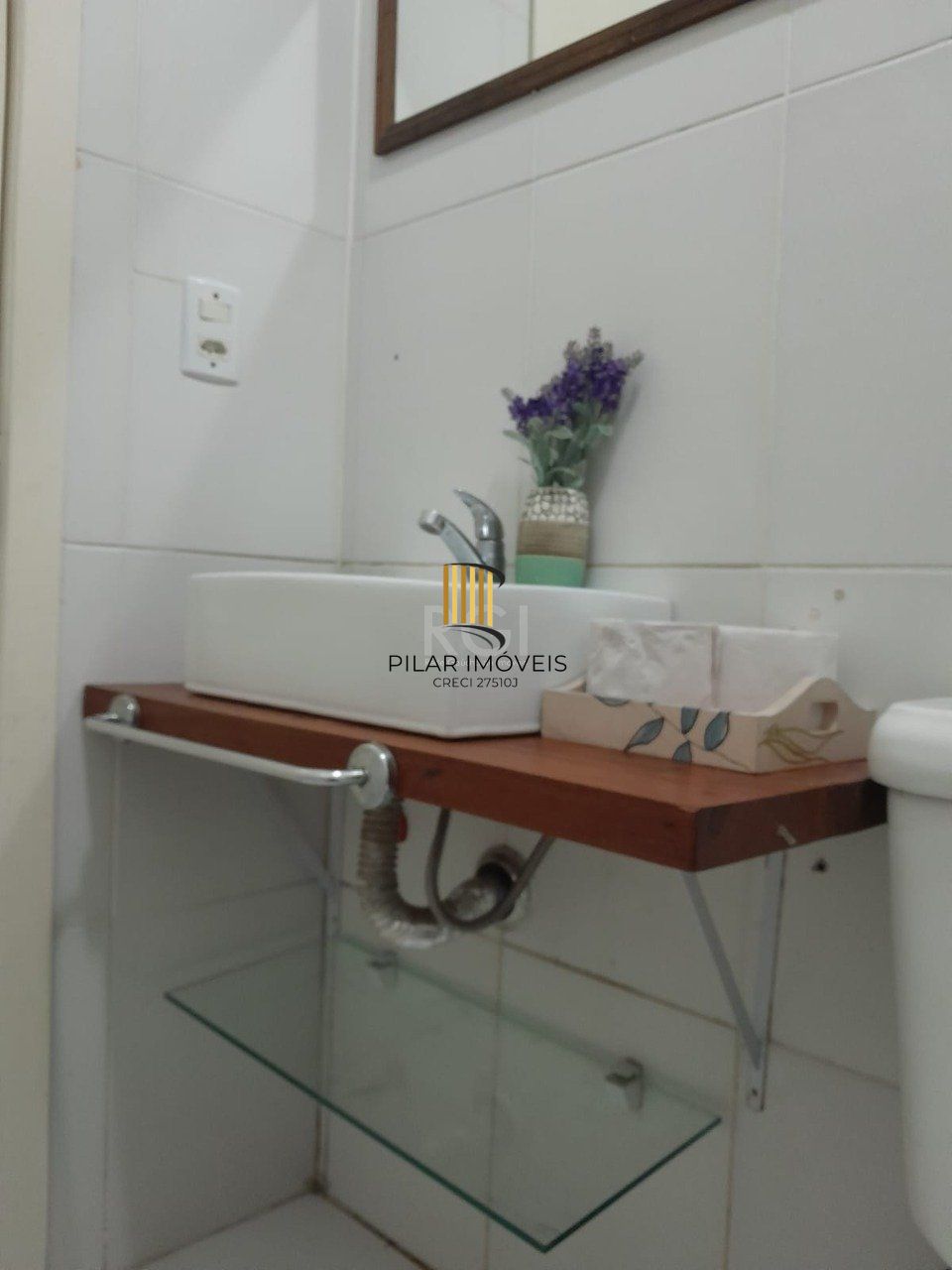 Casa Condomínio para Venda  2 dormitórios, sendo 1 suites, 1 vaga - Hípica