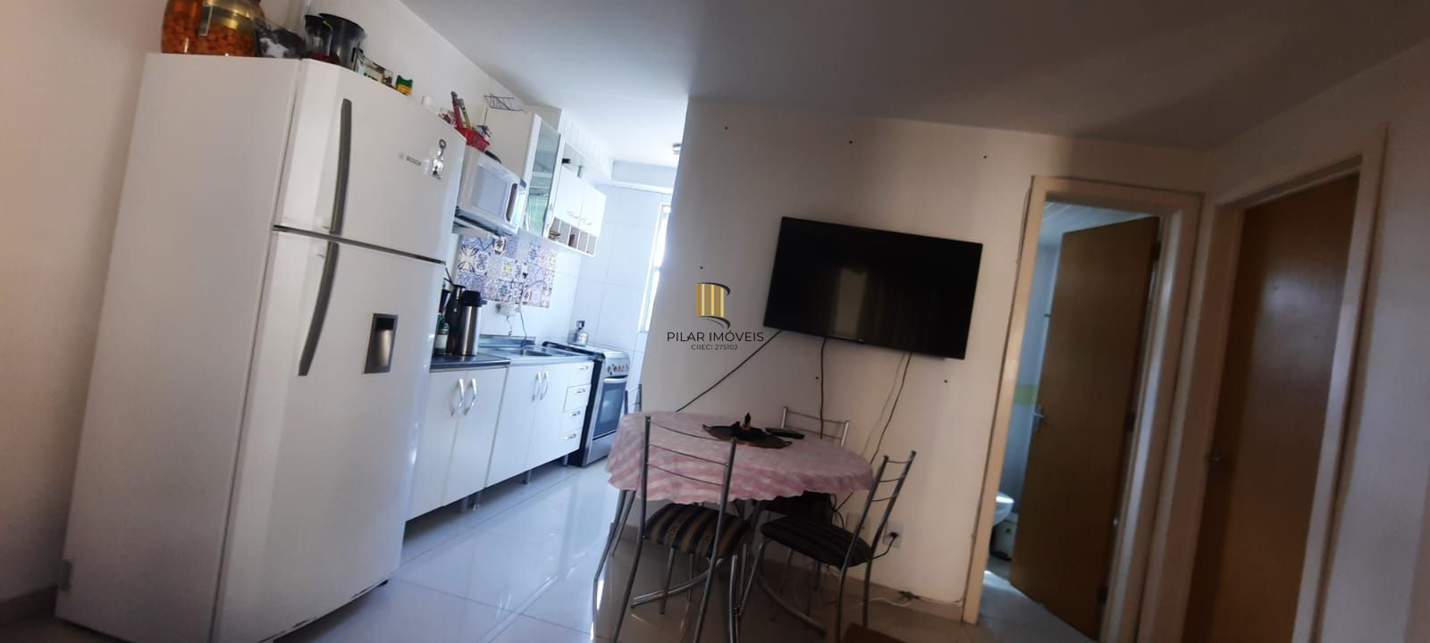 Apartamento2 dormitorios semi mobiliado no bairro Partenom