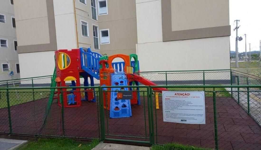 Apartamento em condomínio fechado, 2 dormitórios vaga de garagem no bairro Restinga.