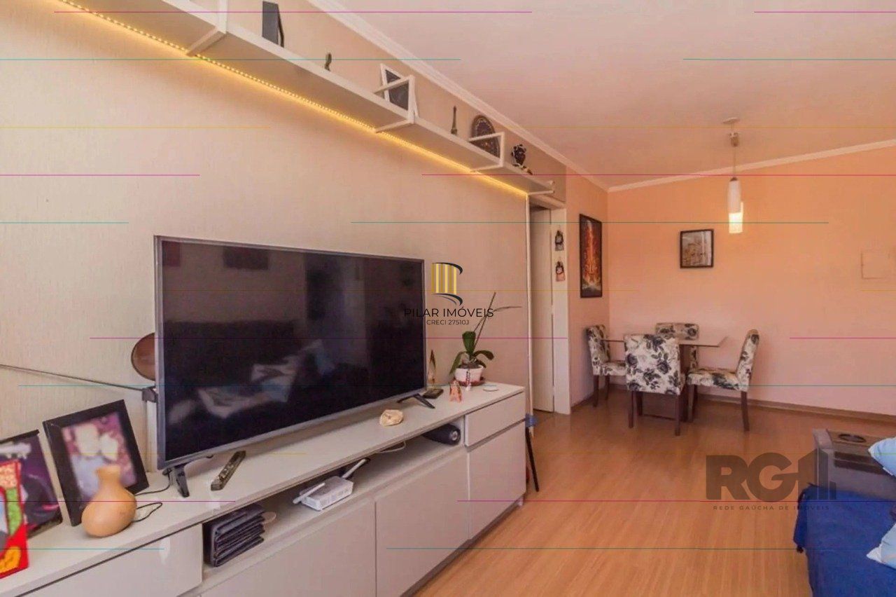 Apartamento com 02 quartos com 01 vaga de garagem coberta e escriturada.