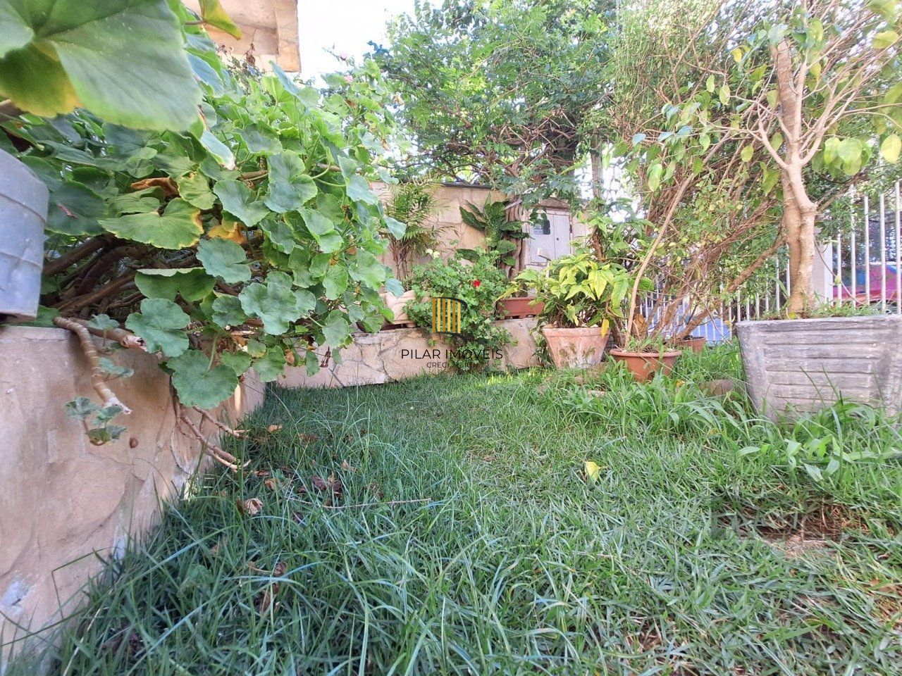 Sobrado 3 Dormitório(s) Bairro Jardim Algarve