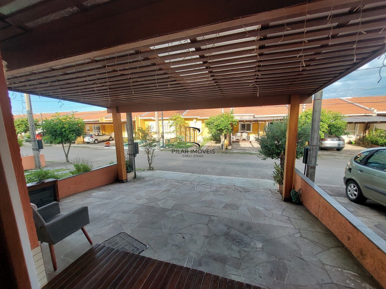 CASA 2D EM CONDOMÍNIO FECHADO COM INFRA - HIPICA - PORTO ALEGRE - RS