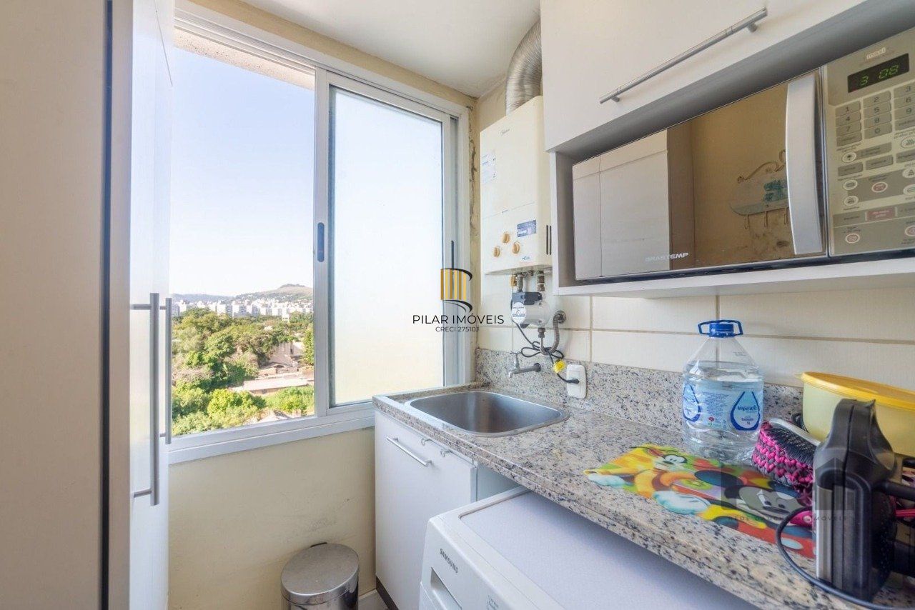 Apartamento 2 dormitórios no bairro Camaquã