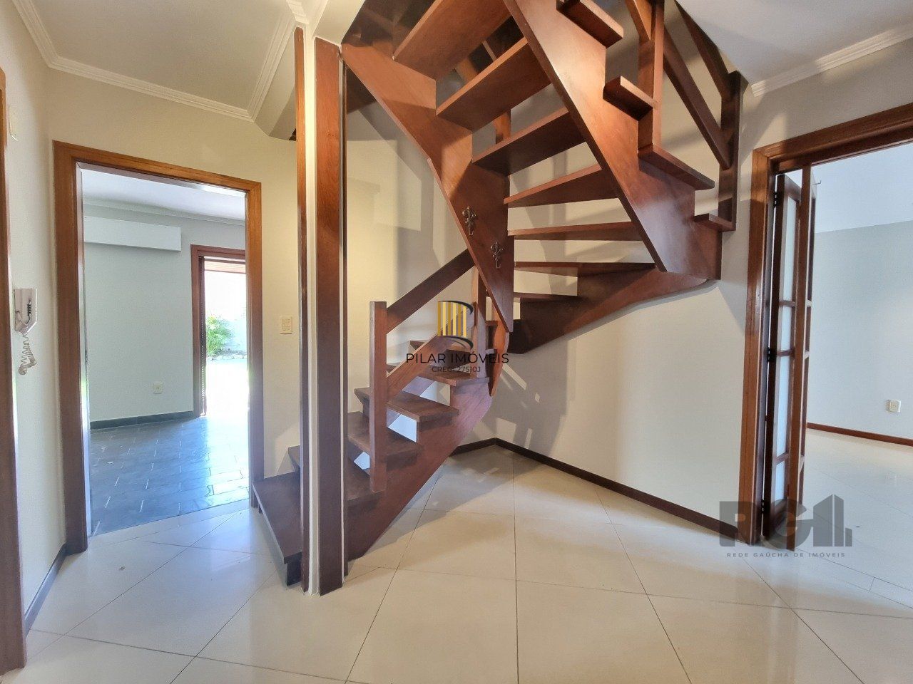Casa Cond 5 dorm, 3 WC, piscina, jadim grande, cavalhada, Porto Alegre, RS