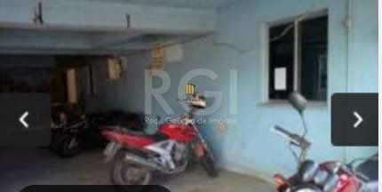 Apartamento para Venda - 40m², 2 dormitórios, 1 vaga - Lomba do Pinheiro