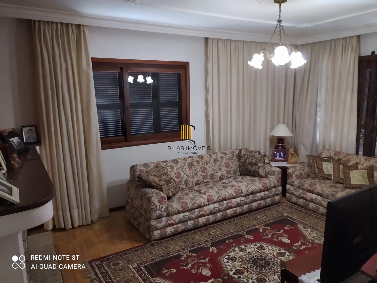 Casa Ampla no Jardim Carvalho com 4 dormitórios