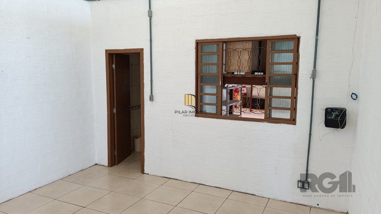 casa mista com 2 vagas na cavalhada Porto Alegre /RS