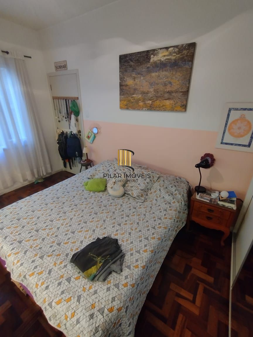 Apartamento 02 dormitórios, com pátio no Bairro São Geraldo