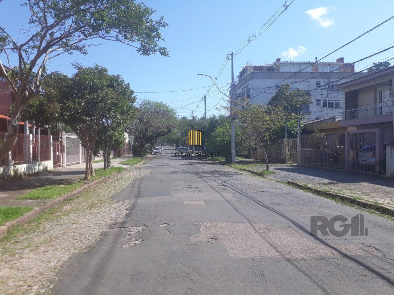 Vende -se terreno  em ótima localização