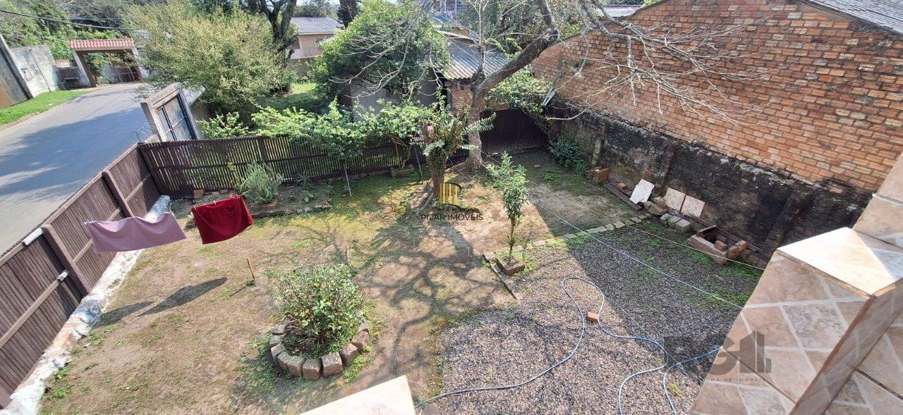 Casa 4 Dormitório(s) Bairro Serraria