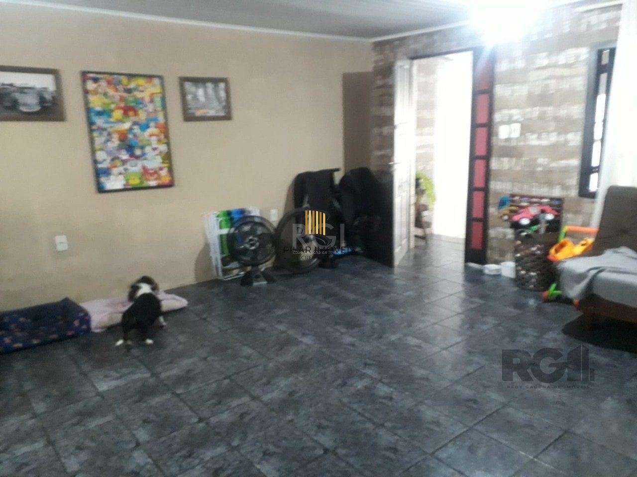 Casa com 3 dormitórios, sendo 1 suíte no bairro Hípica