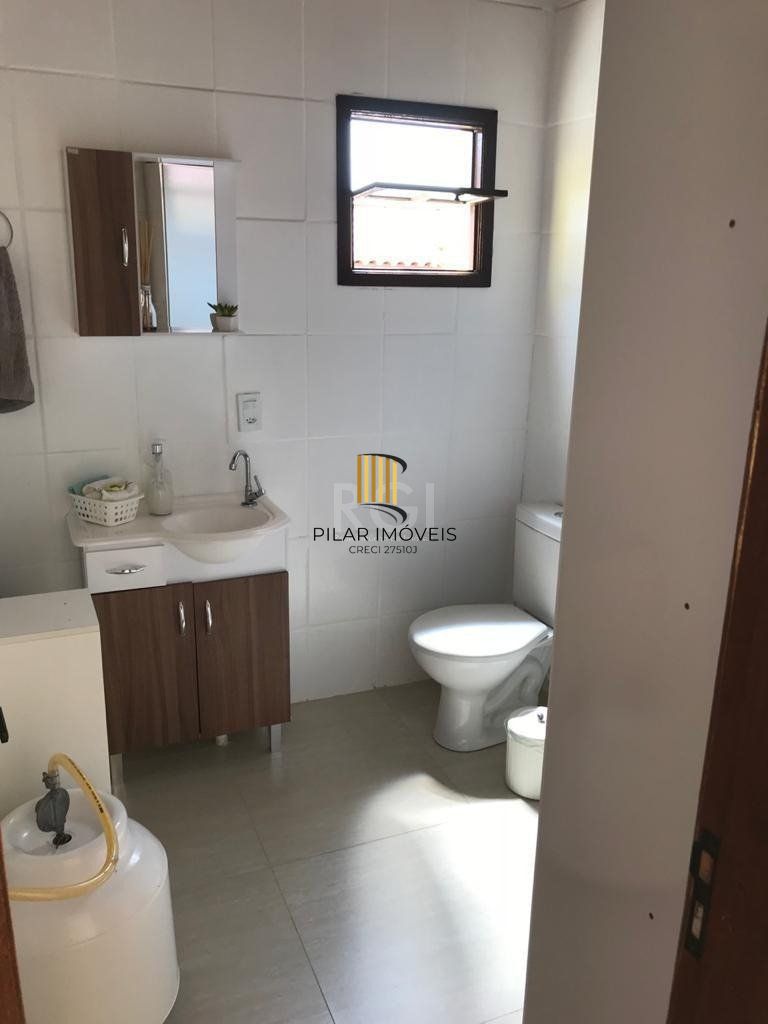 Casa 3 dormitórios no bairro Ipanema