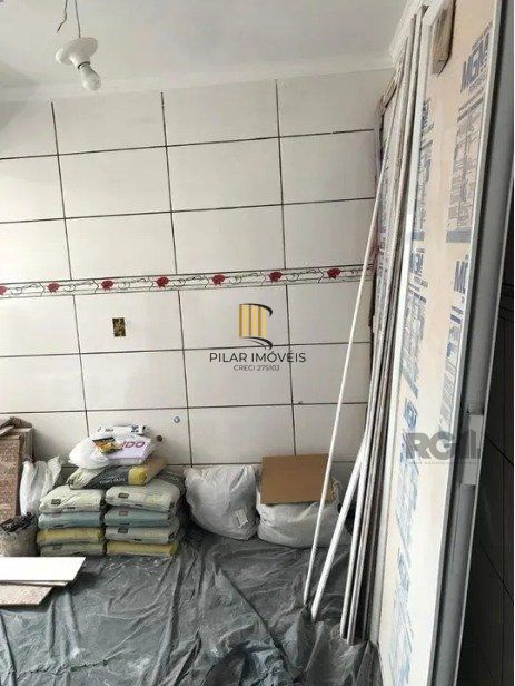 Apartamento 2 dormitórios no bairro Rubem Berta