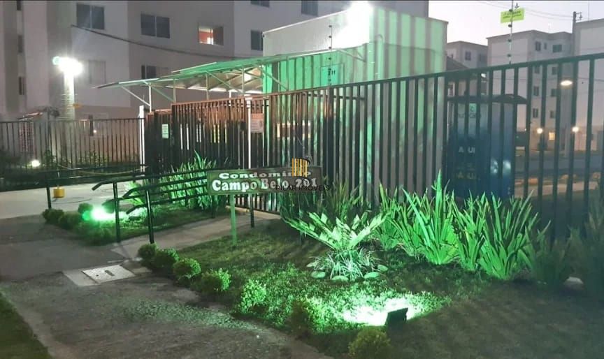 Apartamento com 02 quartos e 01 vaga no Bairro Hípica em Porto Alegre