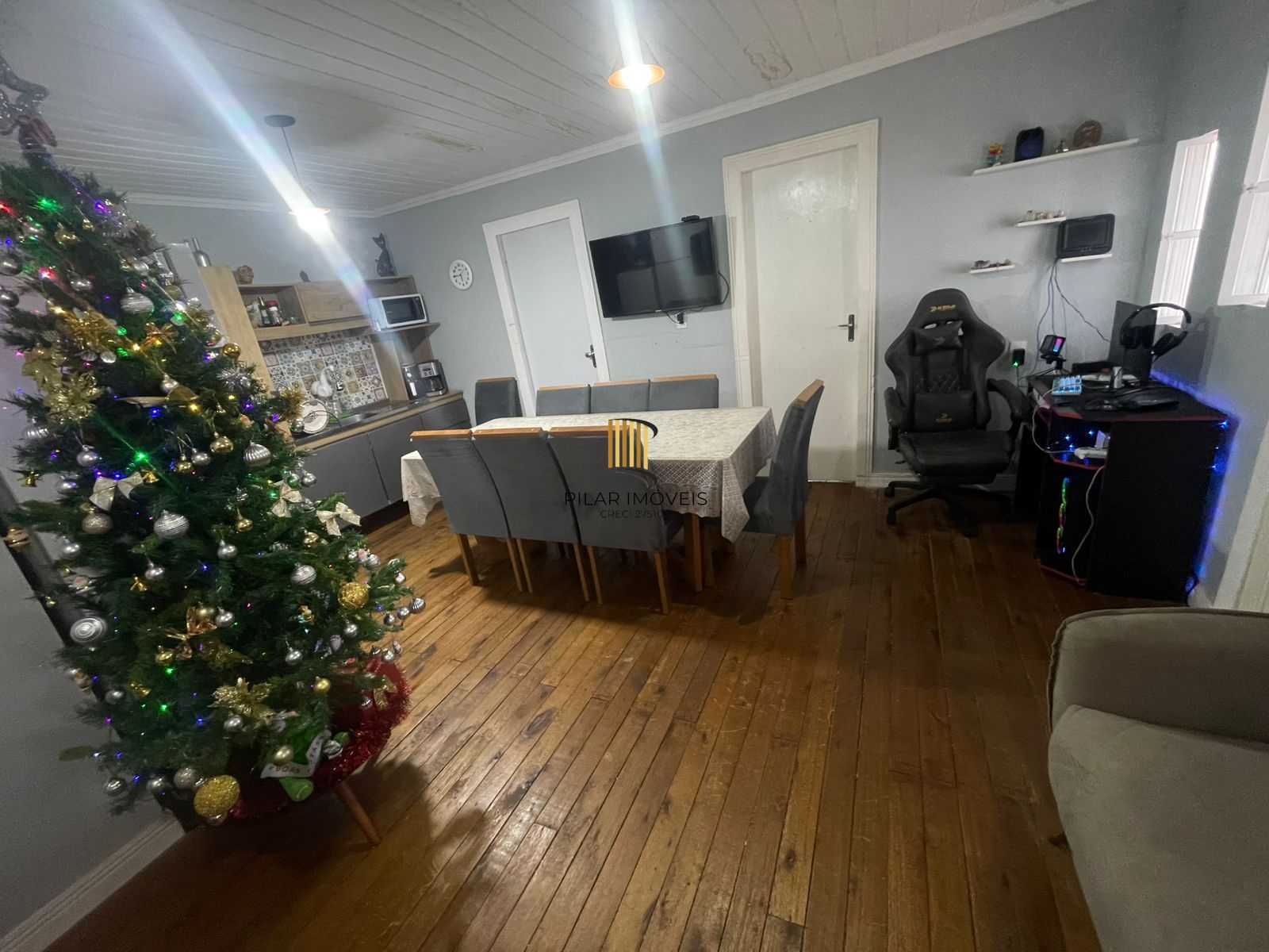 Terreno de esquina com 2 casas a venda, bairro Vila Nova, Porto Alegre, RS - Pilar Imóveis