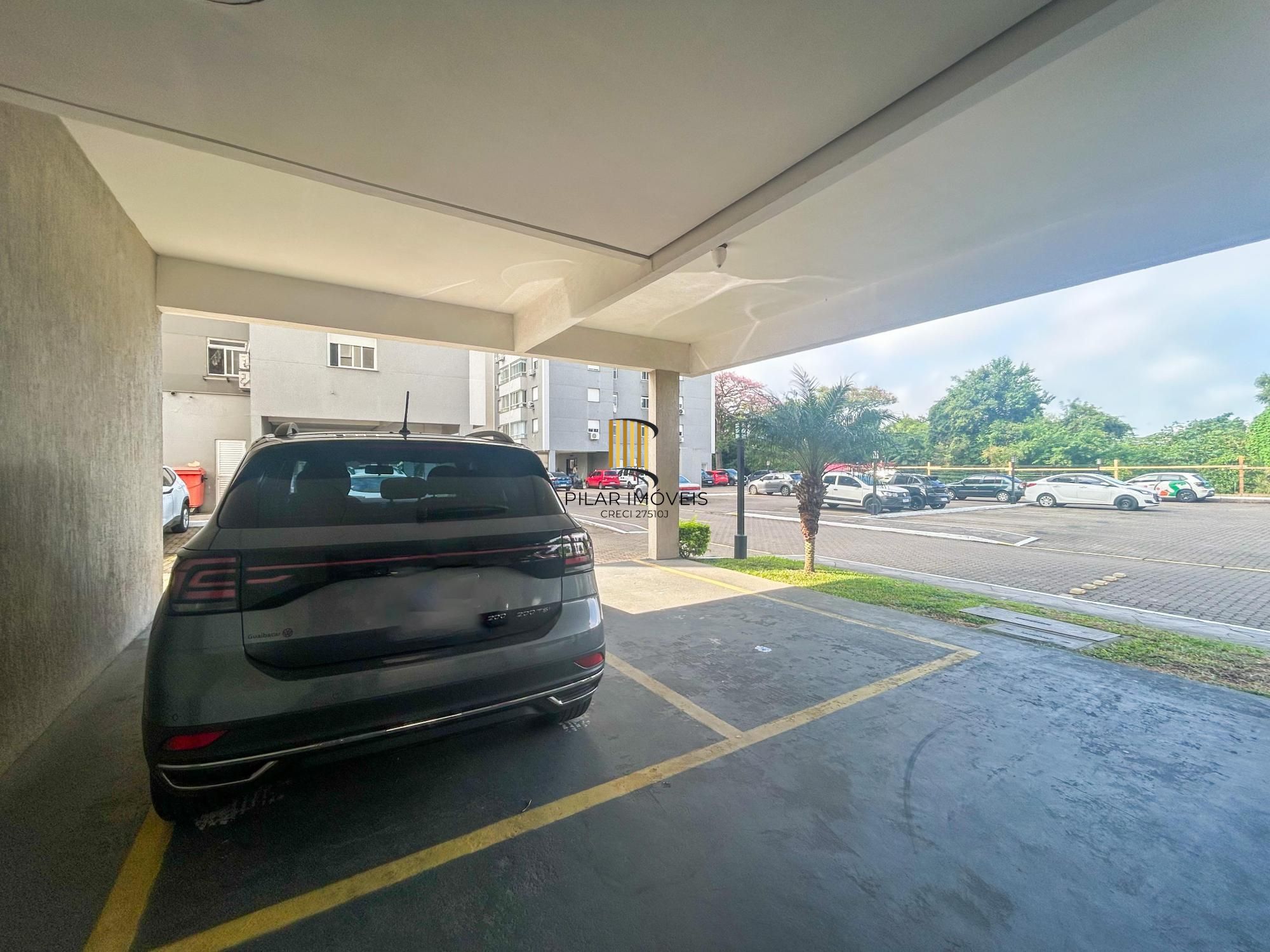 Excelente Apartamento 3 dormitórios, 2 vagas, condomínio Plaza Cristal