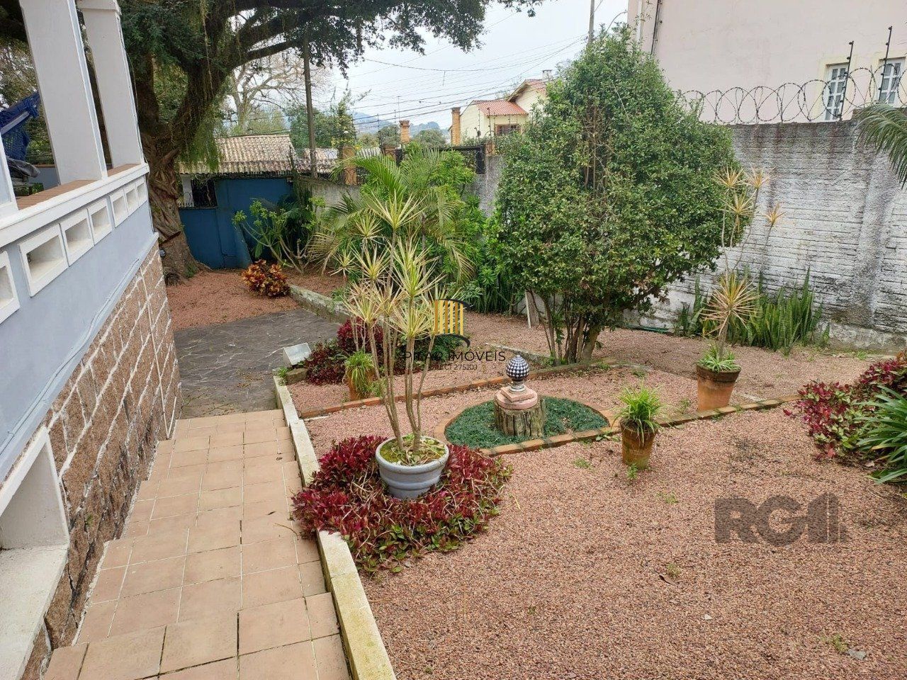 CASA DE 3 QUARTOS - 1 SUITE - 1 HOME OFFICE - LAREIRA - PISCINA - PÁTIO - IPANEMA - ESPÍRITO SANTO - PORTO ALEGRE - RS