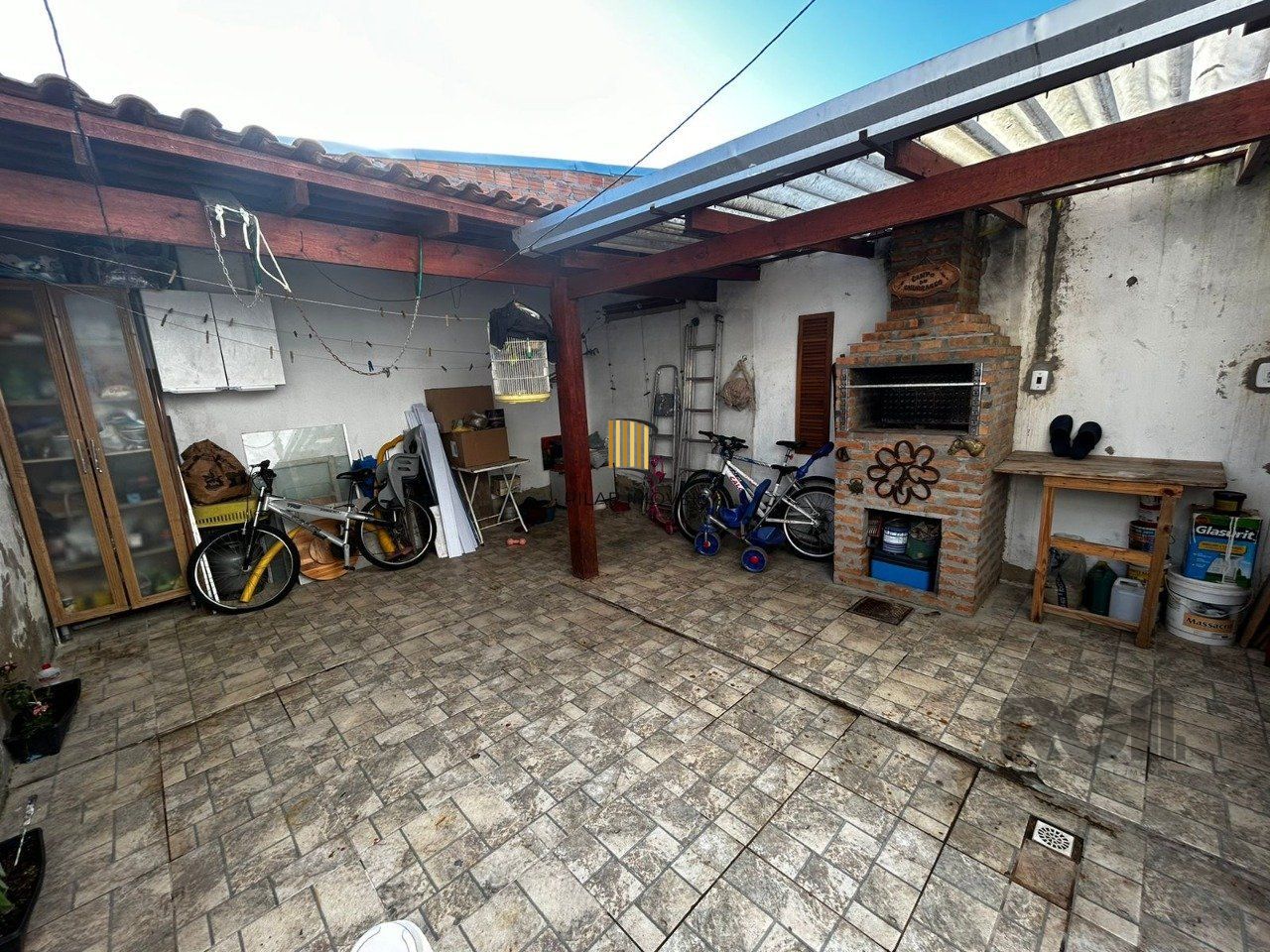 Casa para Venda - 120m², 5 dormitórios, 2 vagas - Hípica, Porto Alegre
