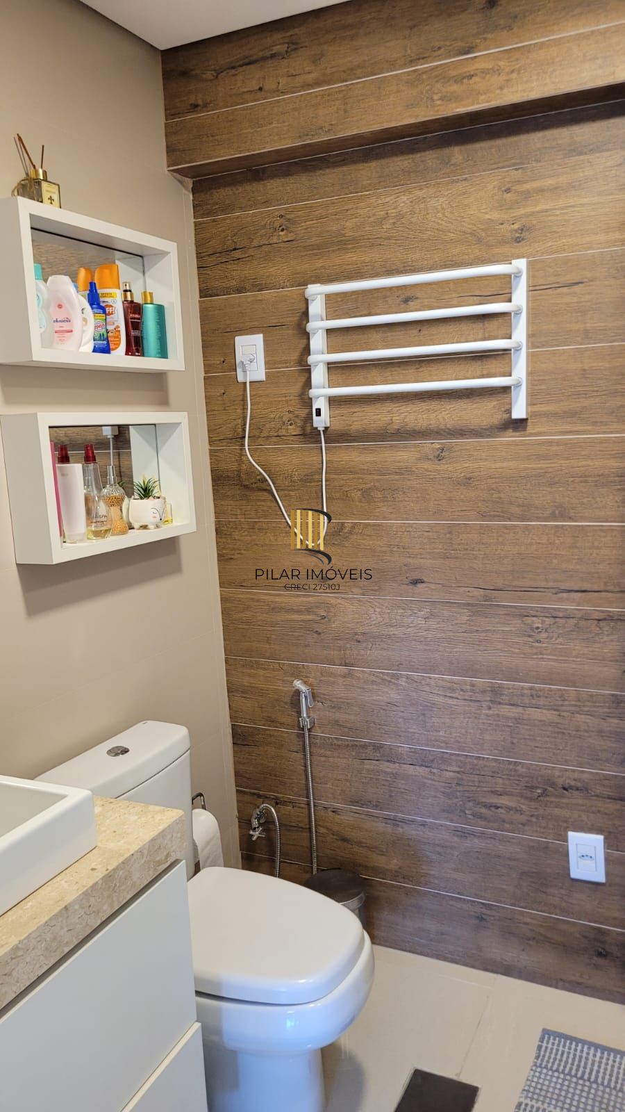 Cobertura com 157m2, 3 dormitórios no bairro Boa Vista.