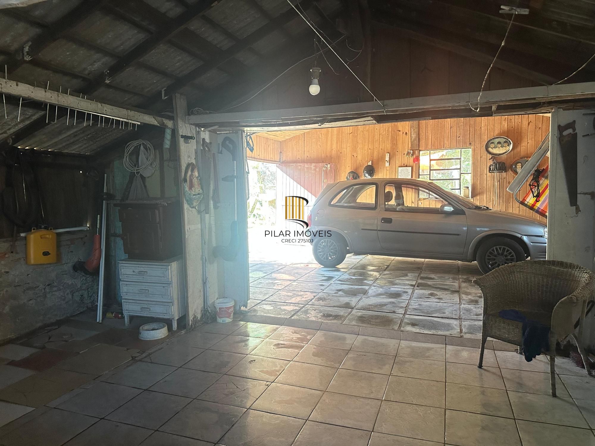 Casa com 2 dormitórios suítes no bairro Lageado, em área rural de Porto Alegre