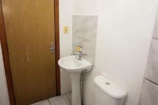 Apartamento com 02 quartos e 01 vaga no Bairro Restinga em Porto Alegre