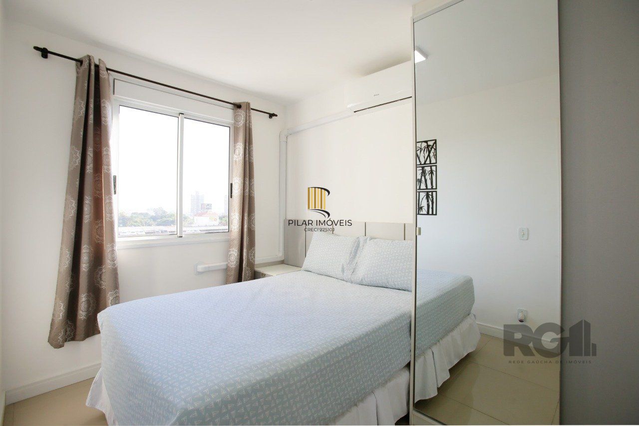 Apartamento com  03 quartos, sendo 1 suíte e 01 vaga