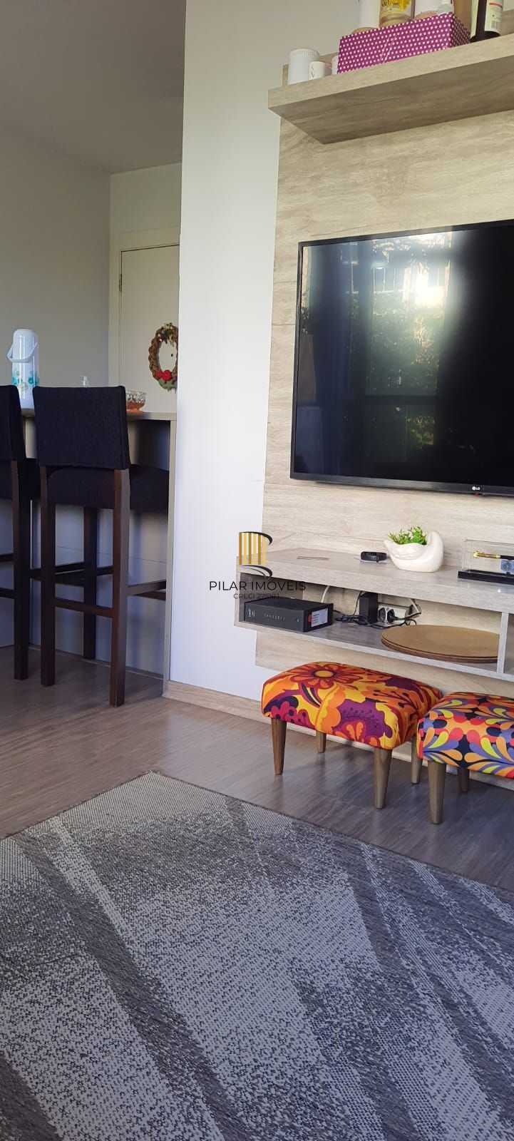 Apartamento com 03 dormitórios (01 suíte), 01 vaga no bairro Morro Santana