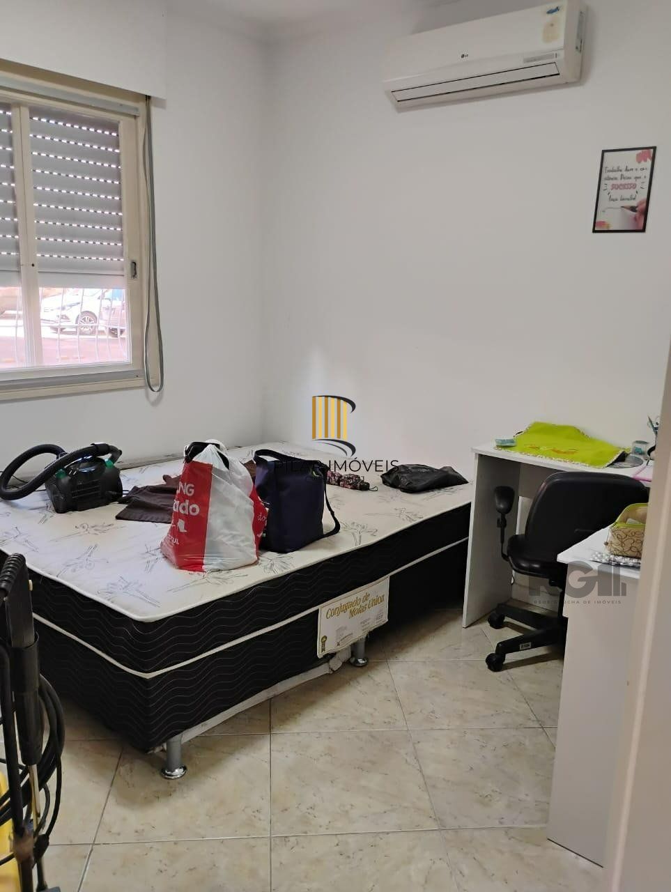 Apartamento 2 dormitórios, cavalhada