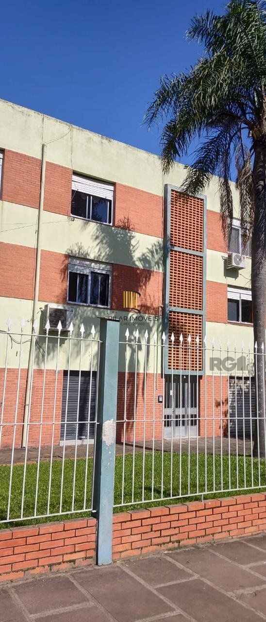 Apartamento com 2 quartos, vaga de garagem, lavabo, no bairro Cristal, Porto Alegre/RS