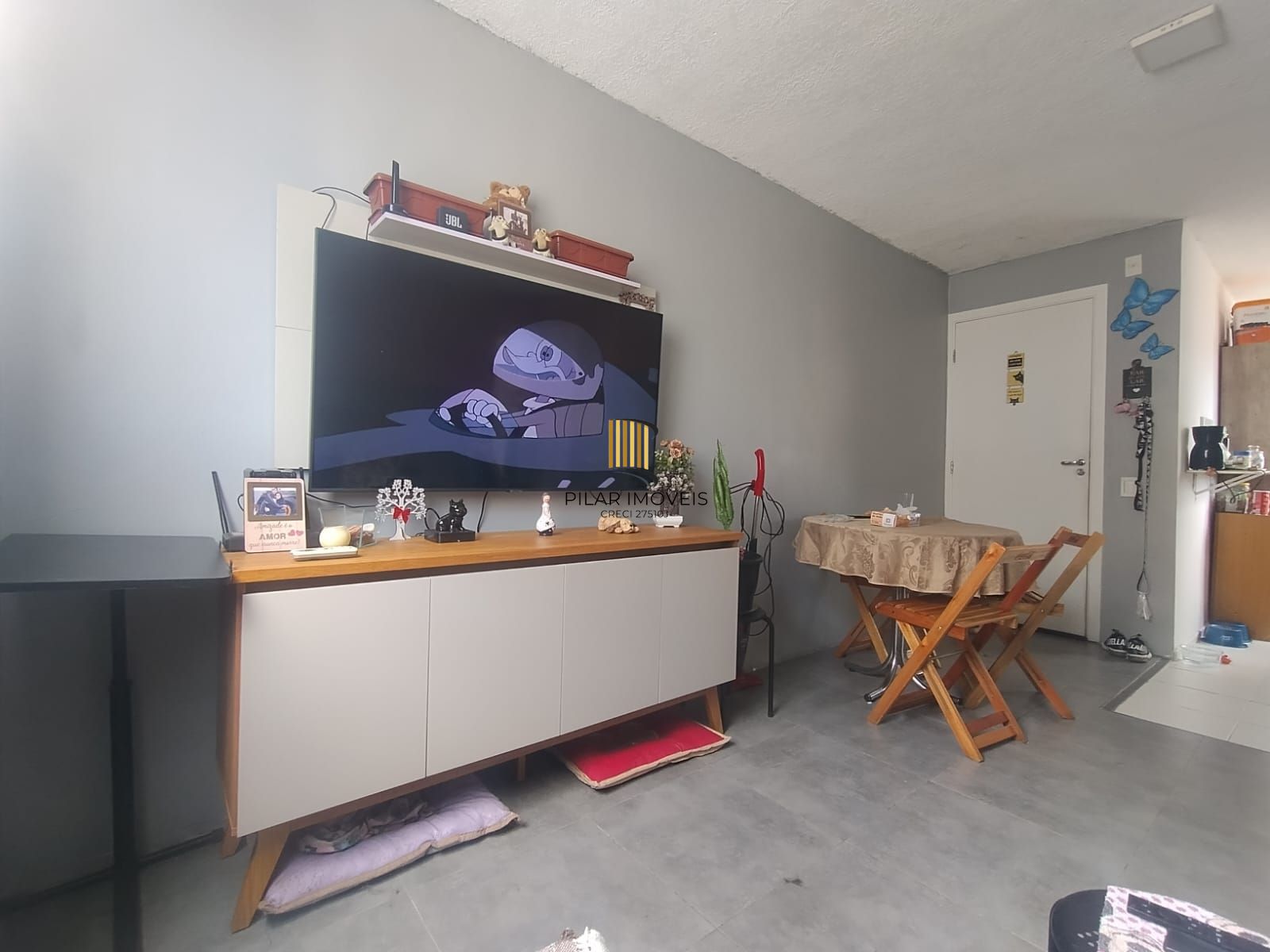 Apartamento com 02 quartos e 01 vaga no Bairro Hípica em Porto Alegre