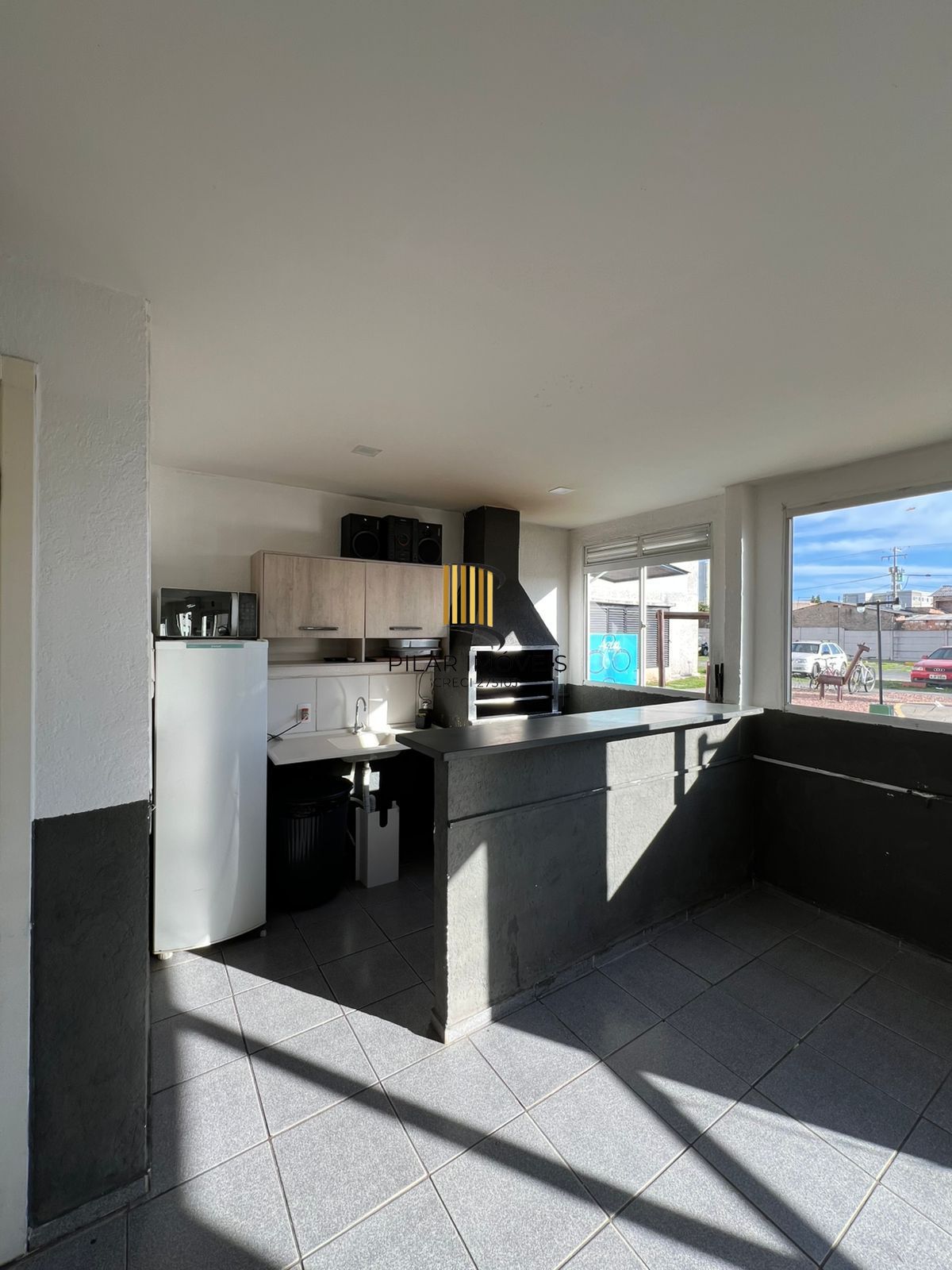 Apartamento Térreo com 02 quartos e 01 vaga no Bairro Restinga em Porto Alegre
