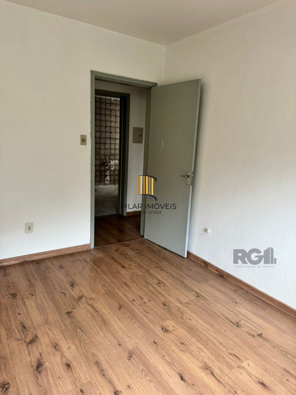Apartamento para Venda - 82m², 2 dormitórios, 1 vaga - Praia De Belas
