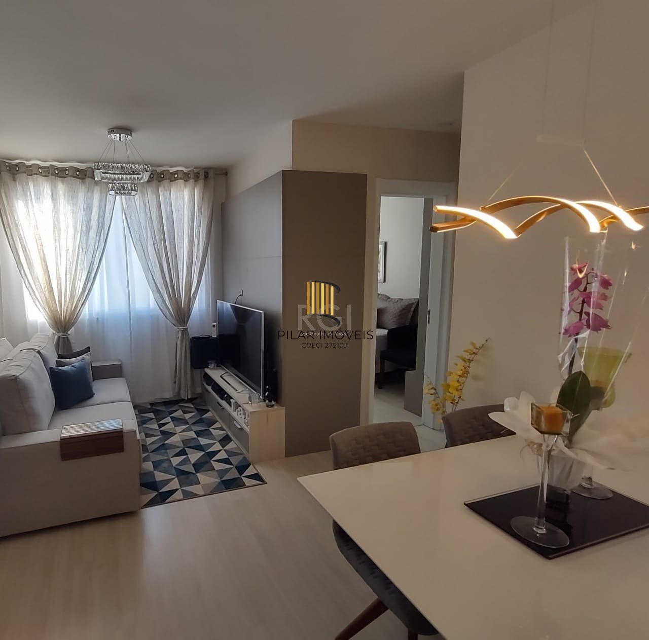 Apartamento para Venda - 48.32m², 2 dormitórios, 3 vagas - Jardim Itu