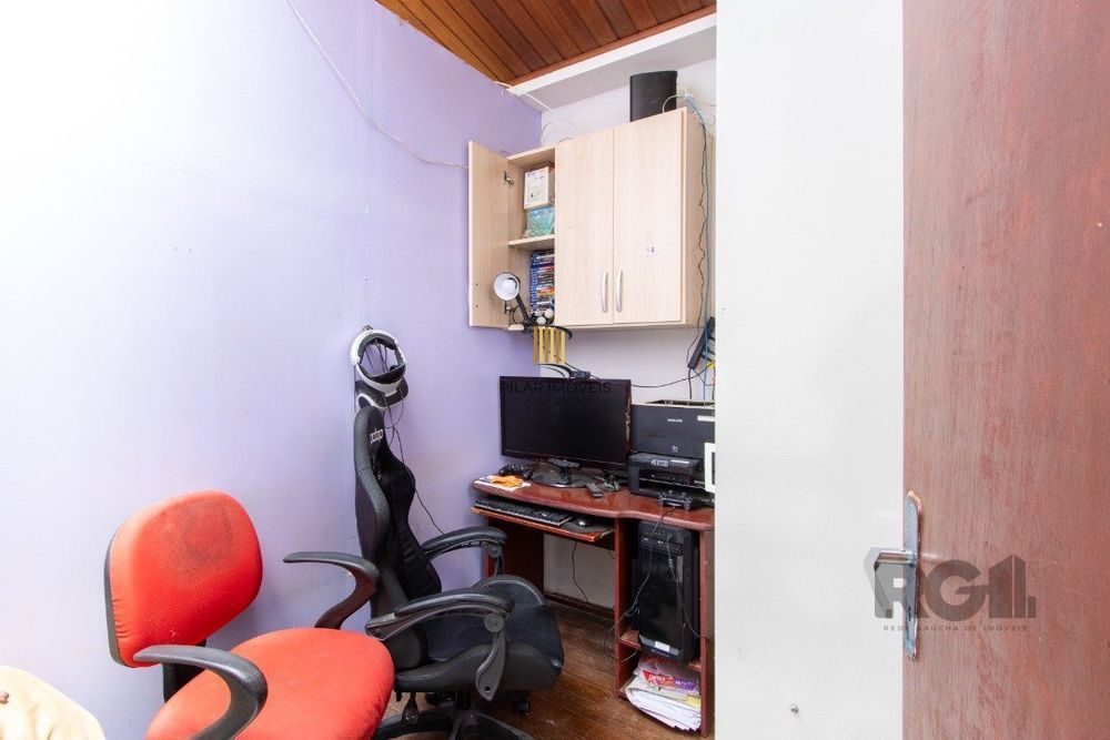 Casa 3 dormitórios no bairro Serraria