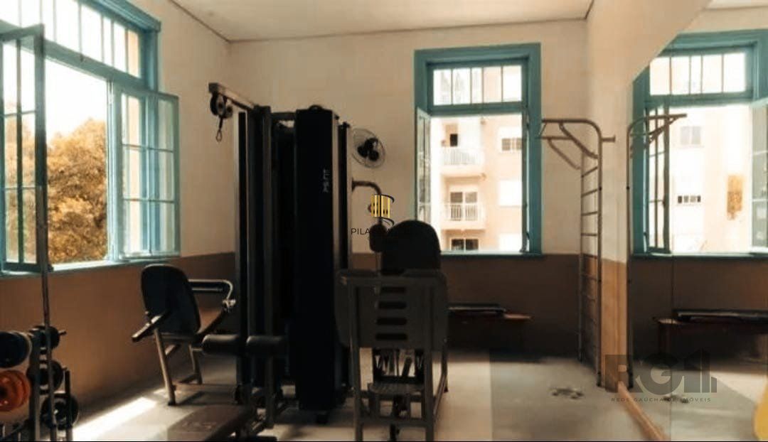 Apartamento com 2 dormitórios e vaga no bairro Teresópolis