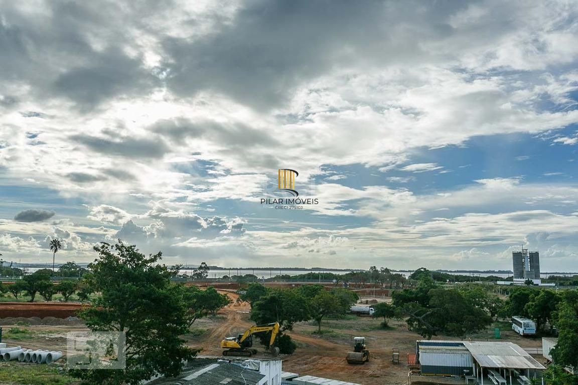 Apartamento com 3 quartos, 1 suíte, churrasqueira, 2 vagas de garagem, no bairro Cristal, Porto Alegre/RS