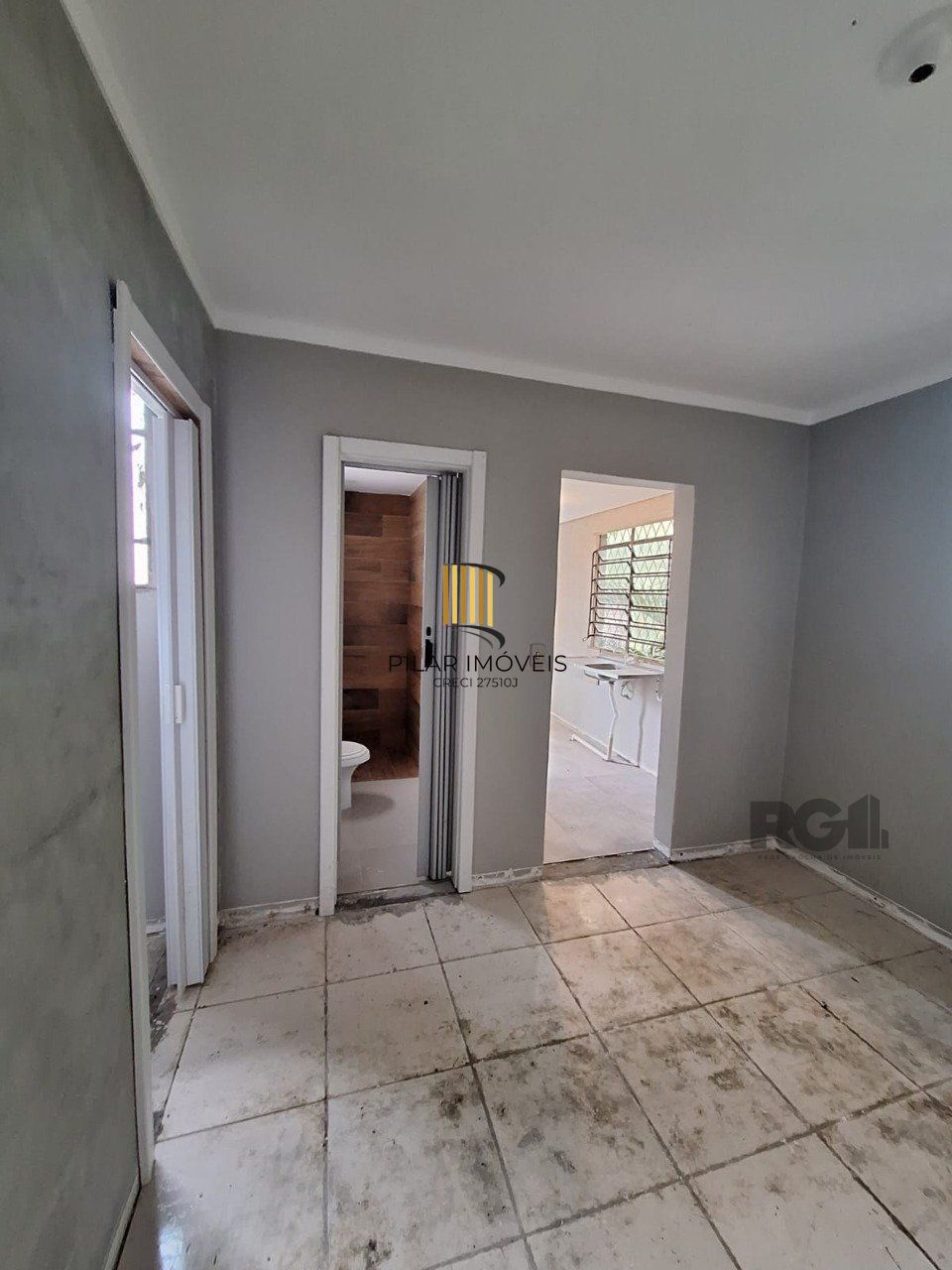 Casa 5 dormitórios no bairro Petrópolis