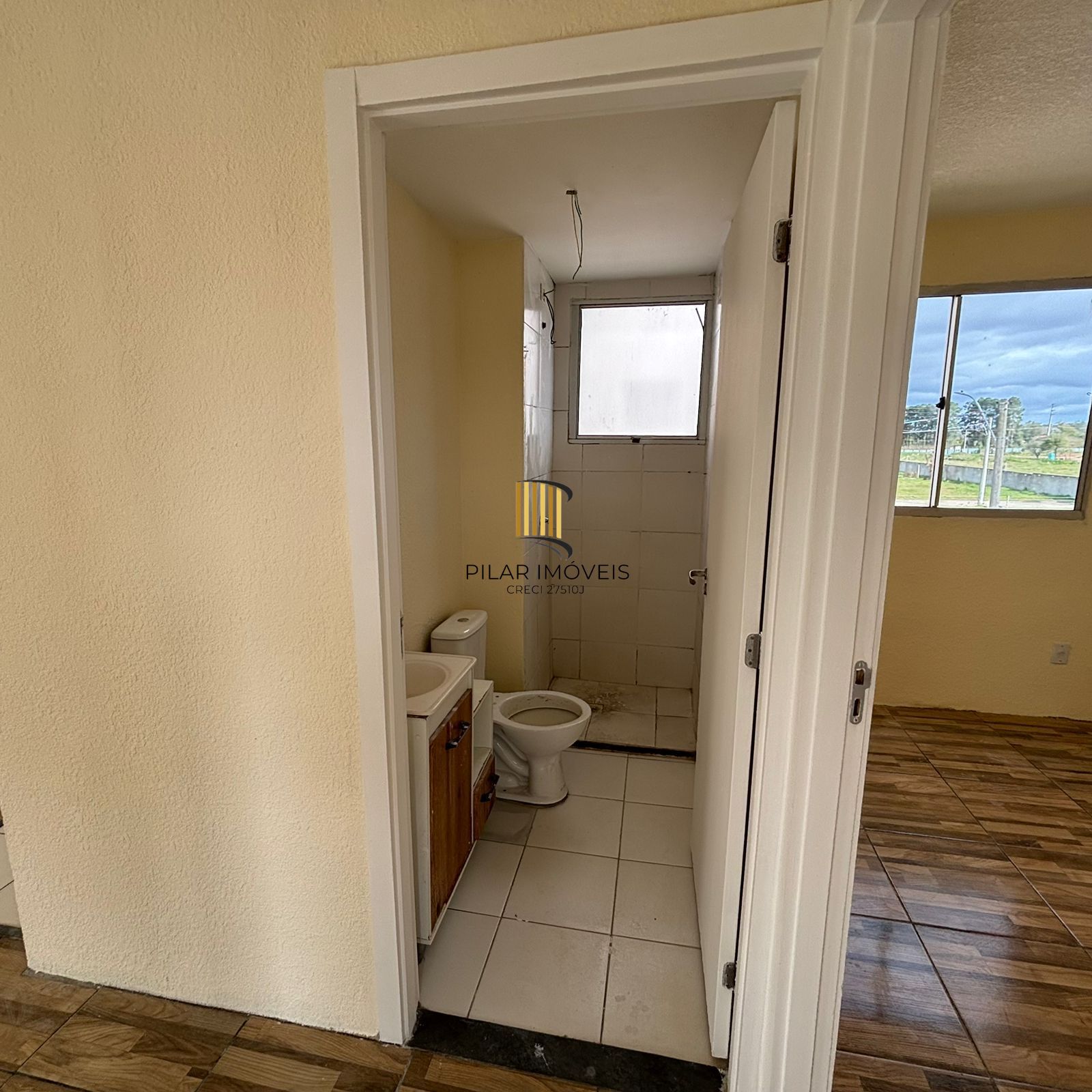 Apartamento com 02 quartos e 01 vaga fixa no Bairro Hípica