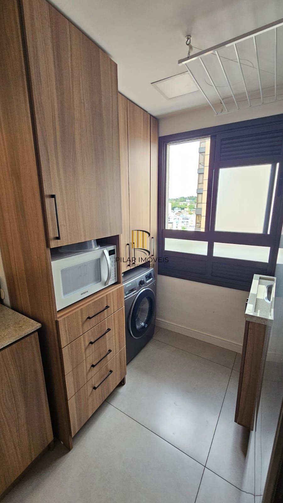 Apartamento de 2 dormitórios 2 suítes , vaga dupla coberta escriturada !