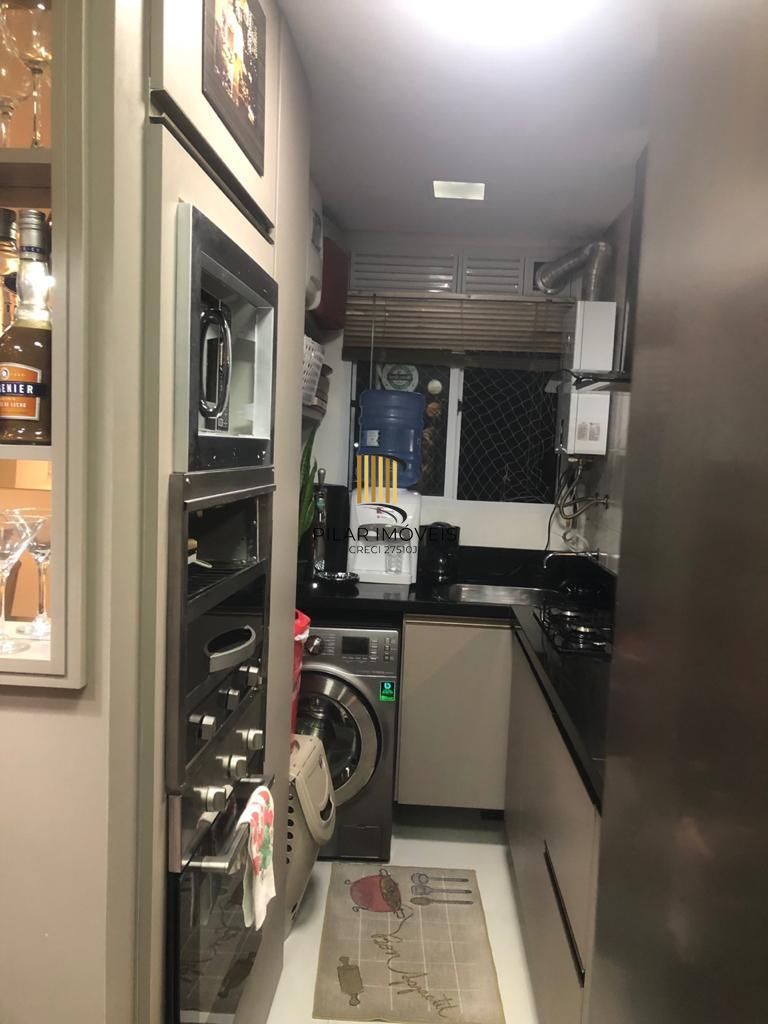 Apartamento com 03 quartos e 01 vaga  Bairro Camaquã