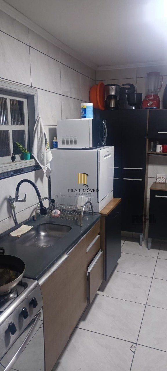 apartamento de 2 dormitórios com garagem coberto no bairro Teresópolis