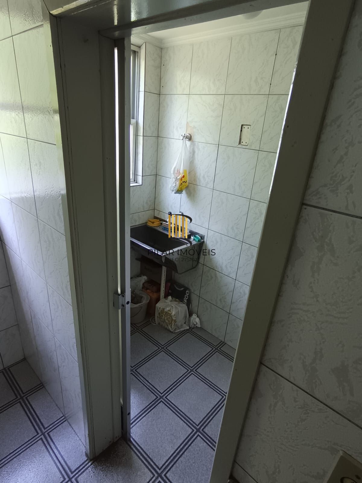 Apartamento 2 dormitórios, vaga rotativa, bairro Camaquã, Porto Alegre/RS