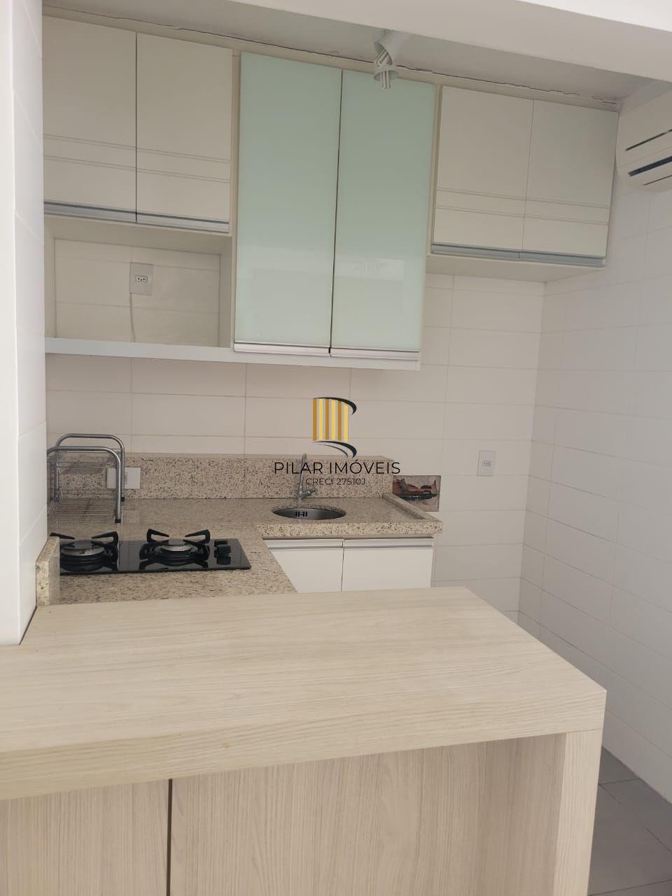 Loft mobiliado a venda no centro Histórico, próximo ao Gasômetro.