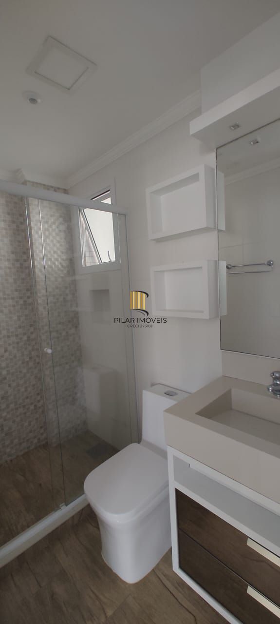 Apartamento com 03 Quartos e 02 vagas em Torres (01 suíte)