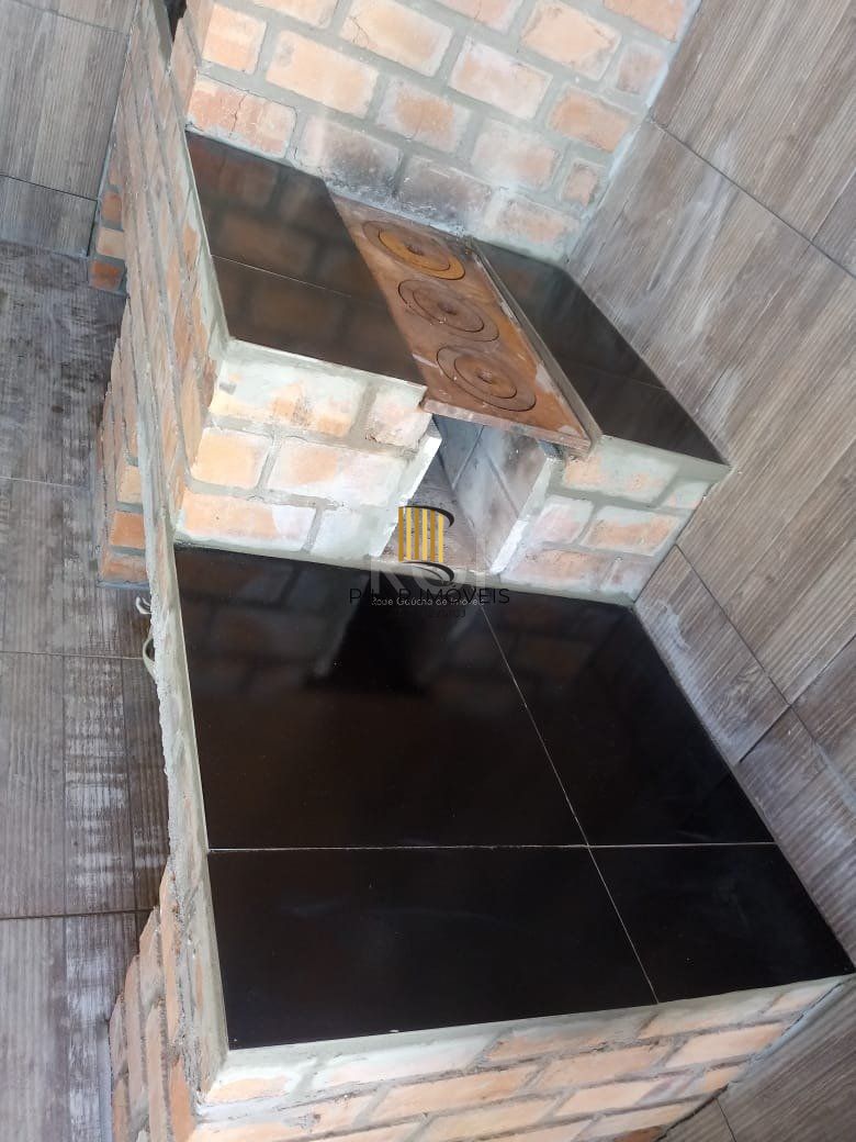 Casa com 2 quartos, 2 vagas de garagem, no bairro Aberta dos Morros, Porto Alegre/RS